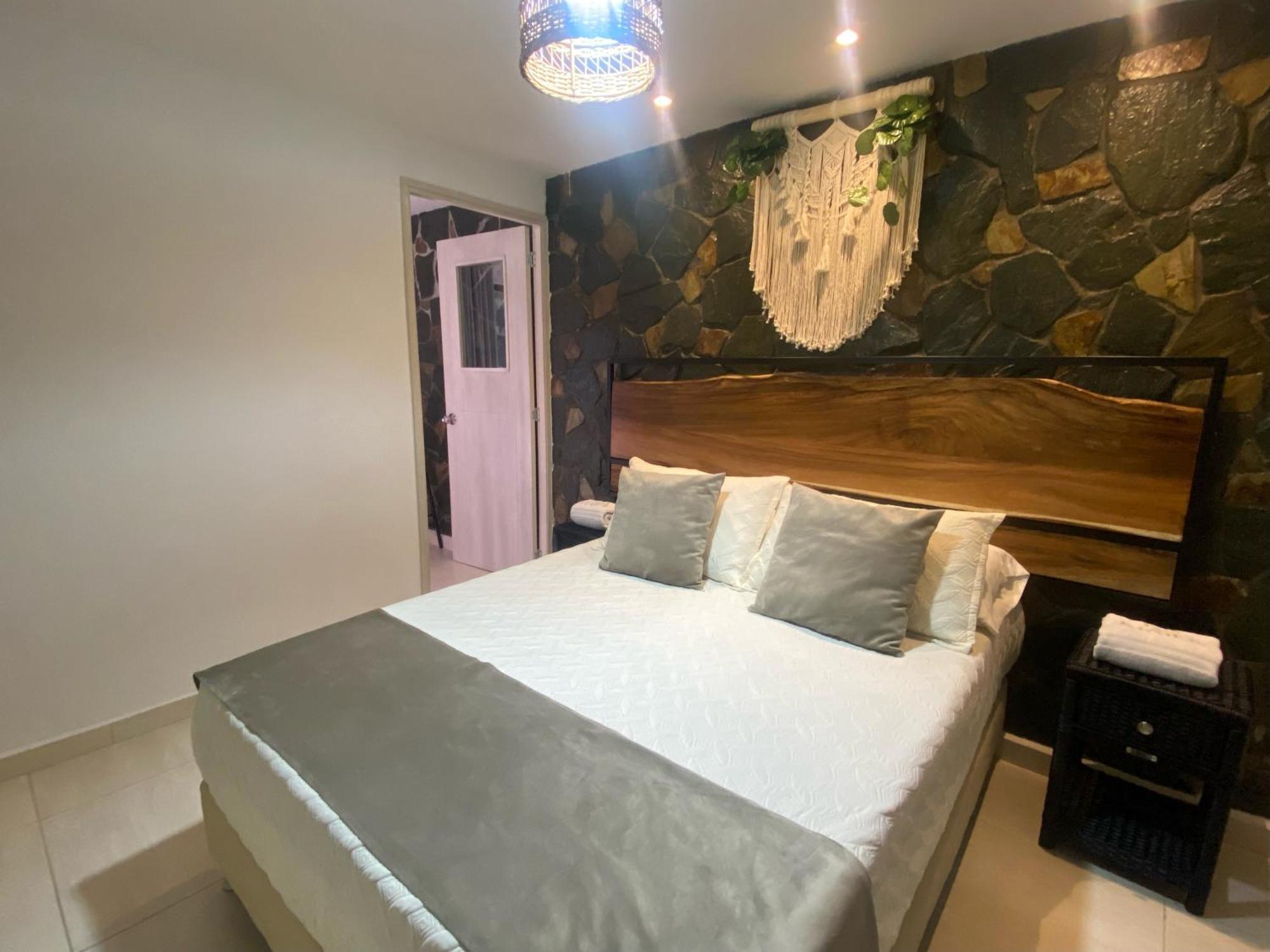 Maidy Luxury Hotel Medellin Exterior photo