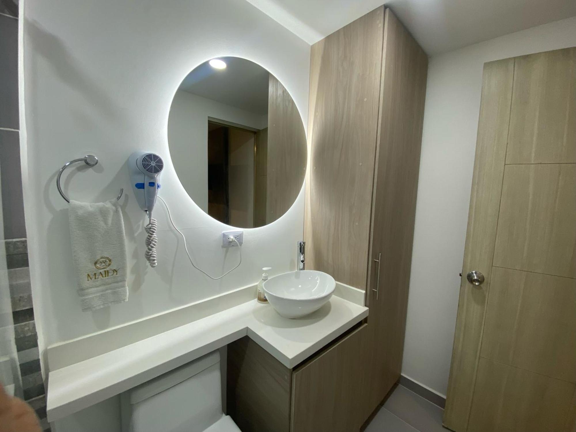 Maidy Luxury Hotel Medellin Exterior photo